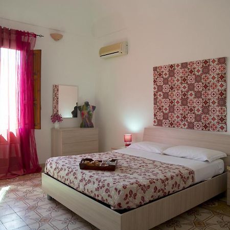 Appartamento Savoia 46 ซานวิโต โลคาโป ภายนอก รูปภาพ